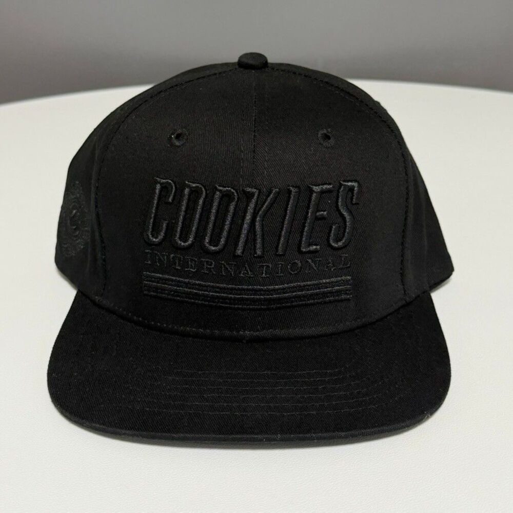 Cookies Costa Azul Snapback Black Logo One Size Fits All